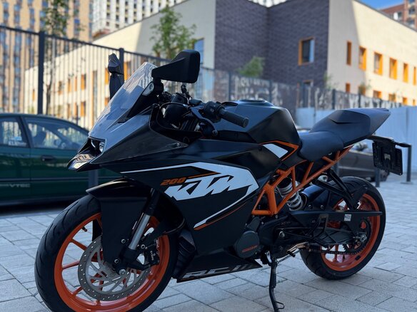 2014 KTM RC 200, чёрный, 200000 рублей - вид 6