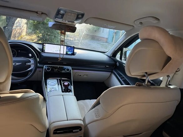2020 Genesis GV80 I, чёрный, 5800000 рублей - вид 3