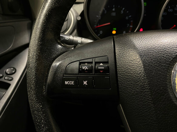 2010 Mazda 3 II (BL), чёрный, 860000 рублей - вид 16