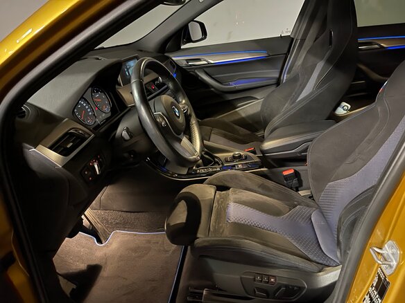 2019 BMW X2 xDrive18d I (F39), золотистый, 2900000 рублей - вид 7