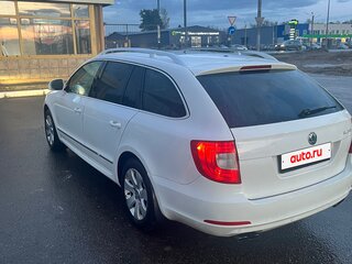 2011 Skoda Superb II, белый, 970000 рублей, вид 4