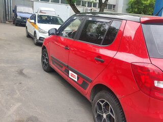 2009 Skoda Fabia II, красный, 350000 рублей, вид 2