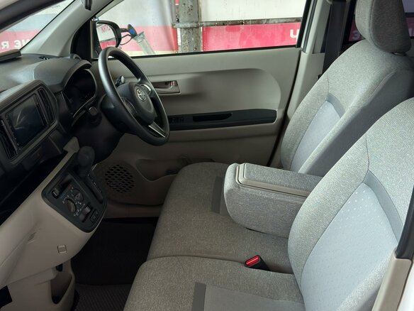 2017 Toyota Passo III, белый, 1070000 рублей - вид 19