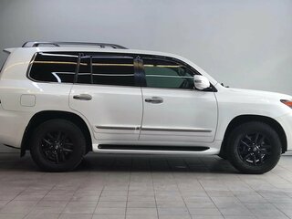 2013 Lexus LX 570 III Рестайлинг, белый, 4270000 рублей, вид 4