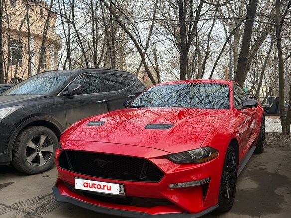 2019 Ford Mustang VI Рестайлинг, красный, 4700000 рублей - вид 6