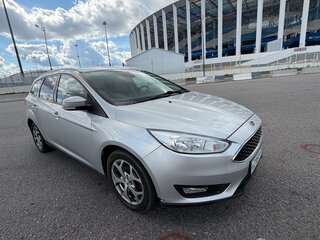 2017 Ford Focus III Рестайлинг, серебристый, 959999 рублей, вид 3