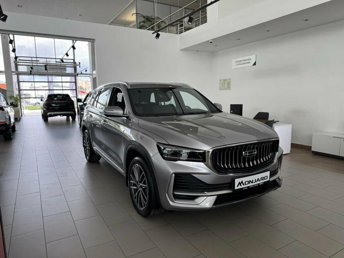 Открыть фотографии: Geely Monjaro I Рестайлинг
