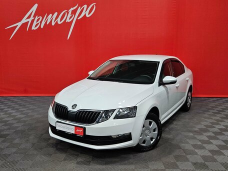 2019 Skoda Octavia III (A7) Рестайлинг, белый, 1469000 рублей, вид 1