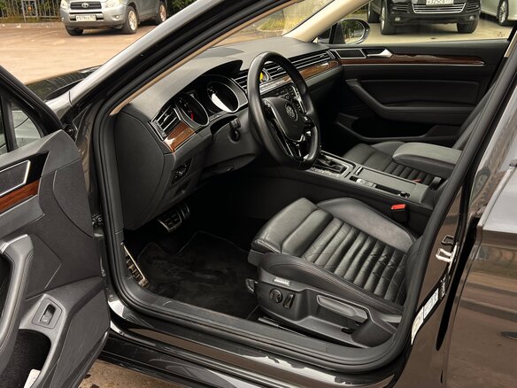 2019 Volkswagen Passat B8, серый - вид 6