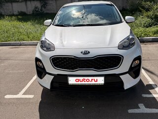 2019 Kia Sportage IV Рестайлинг, белый, 2700000 рублей, вид 3