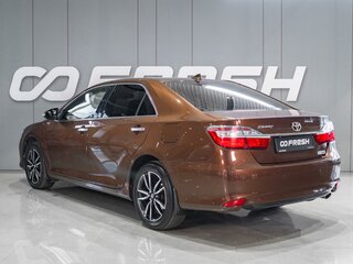 2018 Toyota Camry VII (XV50) Рестайлинг 2, коричневый, 2789000 рублей, вид 3