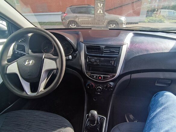 2014 Hyundai Solaris I, белый - вид 5