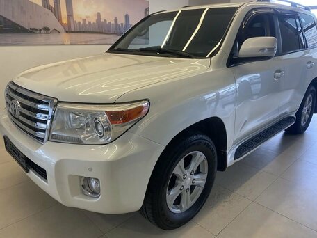 Toyota Land Cruiser 200 Series Рестайлинг 1