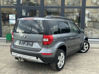 2017 Skoda Yeti I Рестайлинг, серый, 1100000 рублей, вид 2