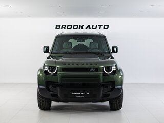 2025 Land Rover Defender 110 II, зелёный, 12390000 рублей, вид 2