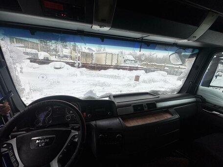 2010 MAN TGX, синий, 1900000 рублей, вид 5