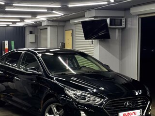 2018 Hyundai Sonata VII (LF) Рестайлинг, чёрный, 1050000 рублей, вид 4