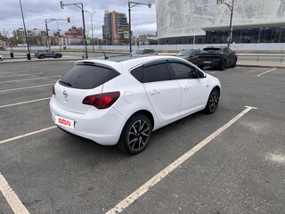 2010 Opel Astra J, белый, 750000 рублей, вид 4