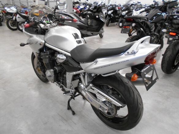 2002 Suzuki Bandit 1200, серебристый, 360000 рублей - вид 3