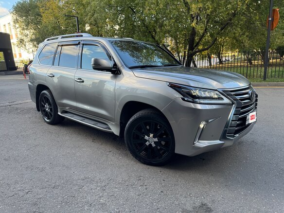 2018 Lexus LX 450d III Рестайлинг 2, серый, 7000000 рублей - вид 1