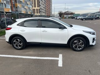 2020 Kia XCeed I, белый, 1625000 рублей, вид 5