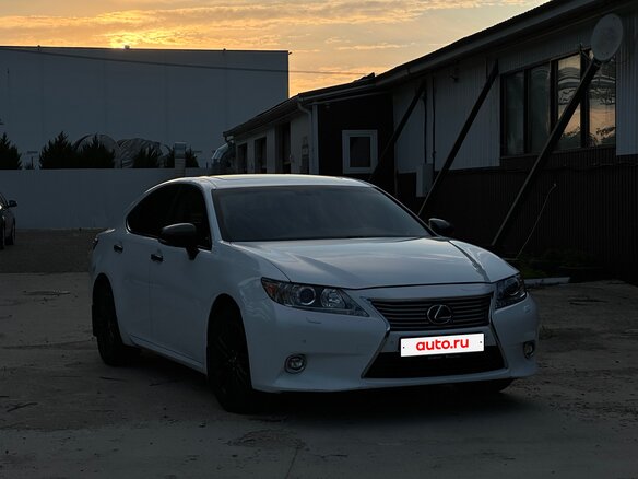 2015 Lexus ES 250 VI, белый, 2350000 рублей - вид 2