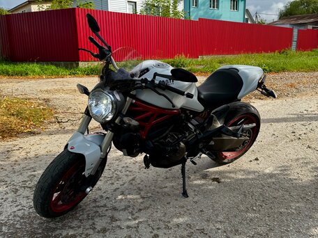 2015 Ducati Monster 821, белый, 600000 рублей, вид 1