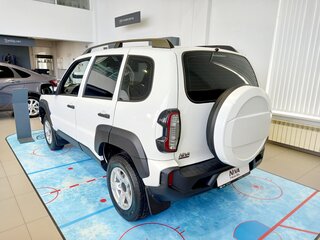 2025 Lada (ВАЗ) Niva Travel I, белый, 1626000 рублей, вид 2