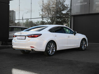2023 Mazda 6 Atenza III (GJ) Рестайлинг 2, белый, 3490000 рублей, вид 4
