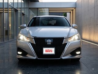 2017 Toyota Crown XIV (S210) Рестайлинг, серебристый, 2800000 рублей, вид 1