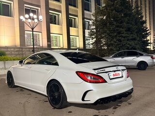 2014 Mercedes-Benz CLS 350 BlueTEC II (C218) Рестайлинг, белый, 3000000 рублей, вид 5
