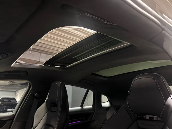 2026 Porsche Panamera Turbo S E-Hybrid III, серый, 34700000 рублей - вид 23