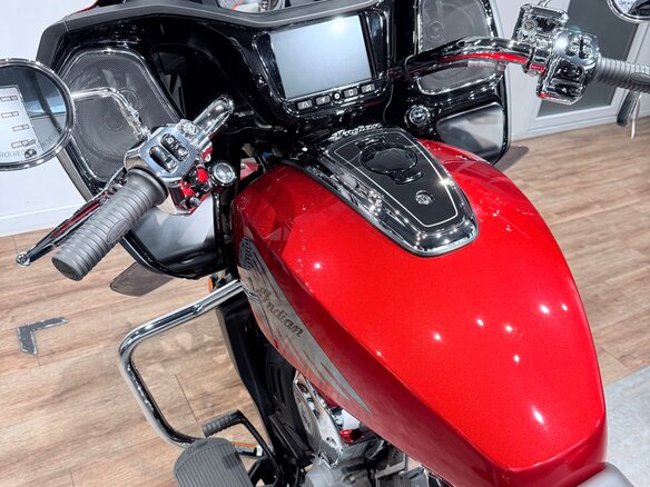 2021 Indian Challenger, красный, 2499000 рублей - вид 21