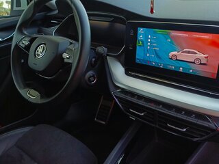 2021 Skoda Octavia IV (A8), белый, 2300000 рублей, вид 5