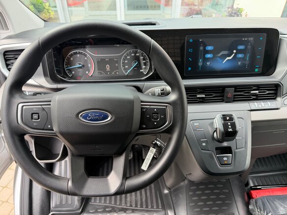 2026 Ford Transit Custom, серебристый, 5445000 рублей - вид 10