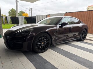 2020 Porsche Panamera 4 II Рестайлинг, фиолетовый, 7300000 рублей, вид 1