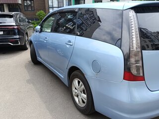 2003 Mitsubishi Grandis I, голубой, 385000 рублей, вид 2