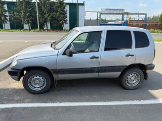 2003 Chevrolet Niva I, серебристый, 250000 рублей, вид 3