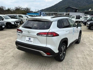2023 Toyota Corolla Cross I, белый, 1790007 рублей, вид 5