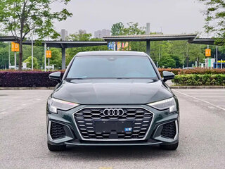2023 Audi A3 35 TFSI IV (8Y), зелёный, 2250000 рублей, вид 2