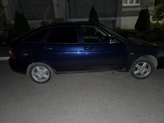 2013 Lada (ВАЗ) Priora I Рестайлинг, синий, 175000 рублей, вид 2