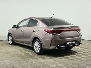 2020 Kia Rio IV Рестайлинг, коричневый, 1595000 рублей, вид 3