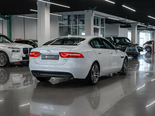 2017 Jaguar XE I, белый, 1780000 рублей, вид 5