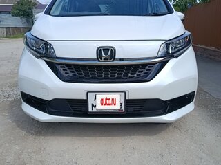 2023 Honda Freed II Рестайлинг, белый, 1850000 рублей, вид 1