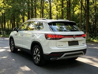 2023 Volkswagen Tayron I Рестайлинг, белый, 2240000 рублей, вид 5