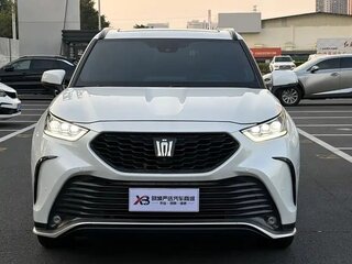 2025 Toyota Crown Kluger, белый, 4700000 рублей, вид 2