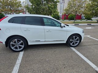 2013 Volvo XC60 I Рестайлинг, белый, 2000000 рублей, вид 4