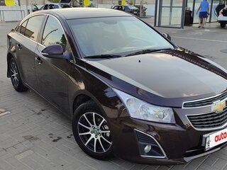 2014 Chevrolet Cruze I Рестайлинг, коричневый, 885000 рублей, вид 3