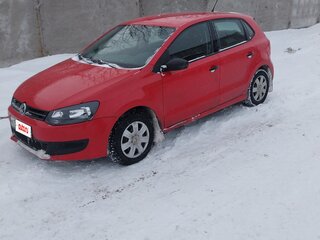 2010 Volkswagen Polo V, красный, 660000 рублей, вид 1