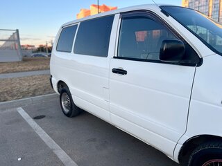 2002 Toyota Town Ace III, белый, 380000 рублей, вид 4